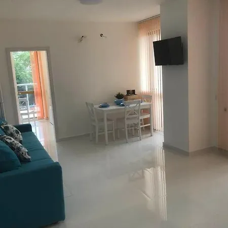 Blue Magenta 1 Апартаменты