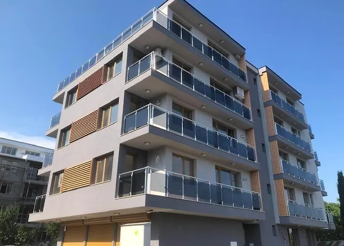 Daire Blue Magenta 1 *